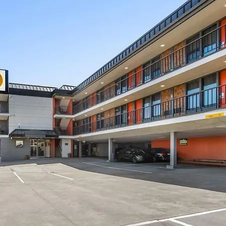 La Luna Inn, Ascend Hotel Collection-2