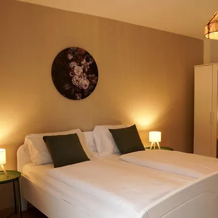 Ley Hotel-2