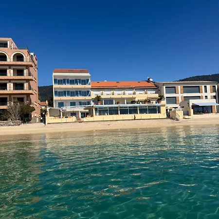 Grand Hotel Moriaz-2