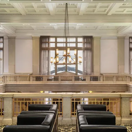 Hilton Garden Inn Indianapolis Downtown-3