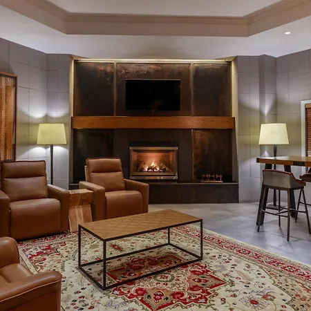 Hilton Boston Woburn-3