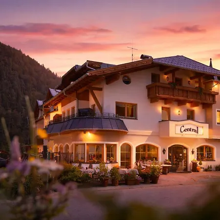 Hotel Central - das kleine Boutique Hotel am Achensee-3