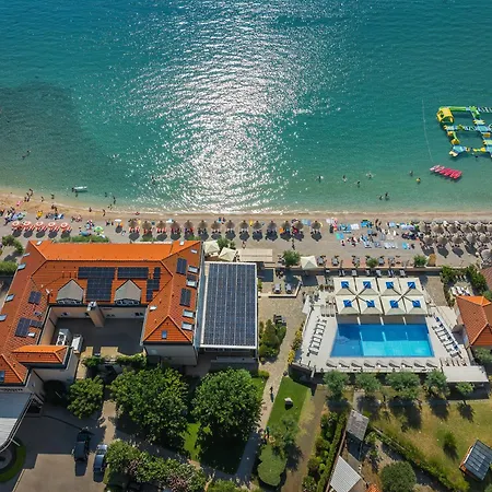 Hotel Dobrovit-2