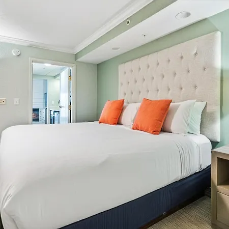 Cherry Tree Inn & Suites-3