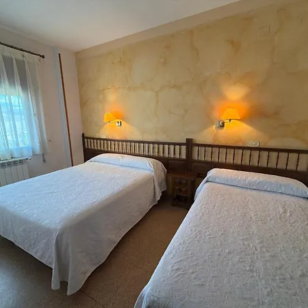Hostal Pirineos Ainsa-3