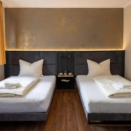 Wali'S Hotel-3