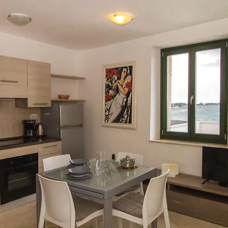 Apartments Umag Center, Seafront With Terrace In Umag-3