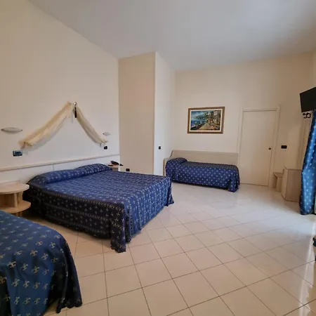 Hotel Azzurra-2