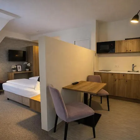 DORMERO Aparthotel Stralsund-3