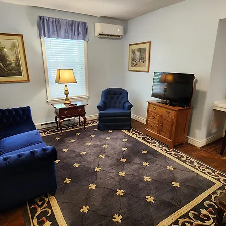 The Country Inn Of Berkeley Springs-2