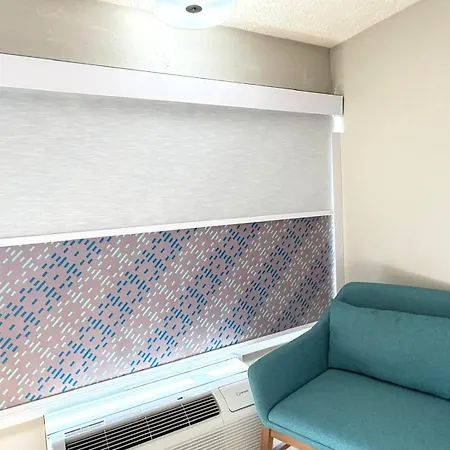 Days Inn By Wyndham Frankfort-2