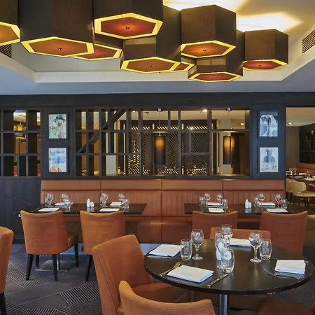Doubletree By Hilton London Ealing-2
