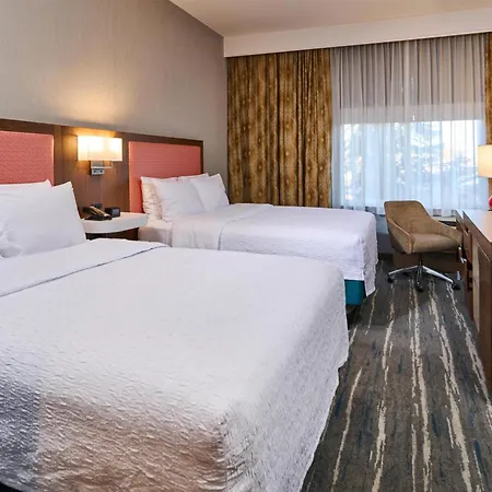 Hampton Inn Anchorage-2