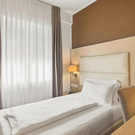 Hotel Regina-3