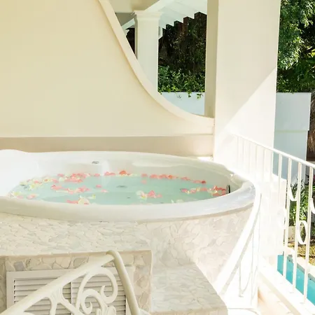 Hotel Tamarindo Diria Beach Resort-3