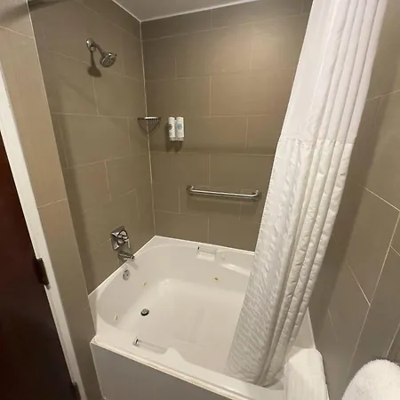 Comfort Suites Scranton Near Montage Mountain-2
