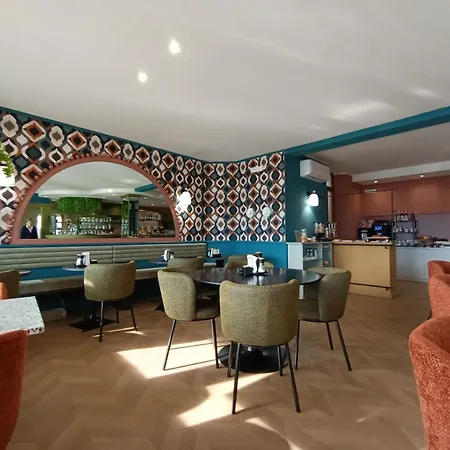 Albium Hotel-3