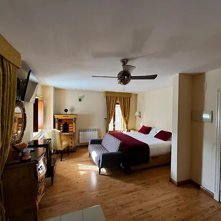 Hotel Rural Cayetana-3