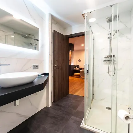 Infinium Zamora Suites con parking-2