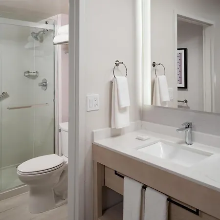 Hyatt Place Fort Lauderdale Cruise Port & Convention Center - Newly Renovated-2