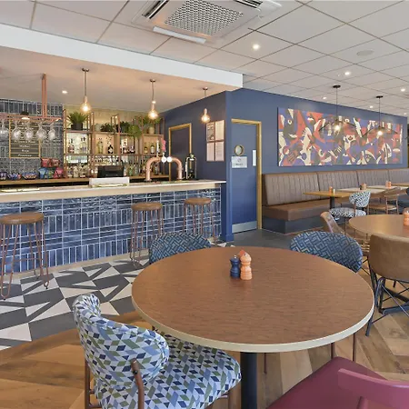 Travelodge Manchester Ancoats-2