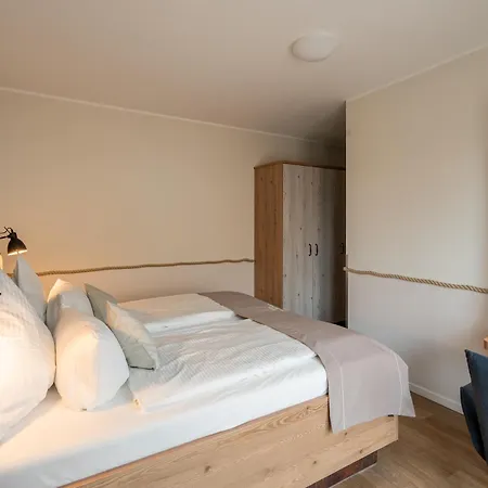 Hotel Alter Muschelsaal-3