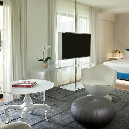 The Valorian Los Angeles, Curio Collection By Hilton-2