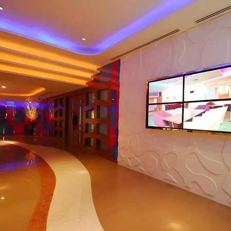Hip Hotel Bangkok-3