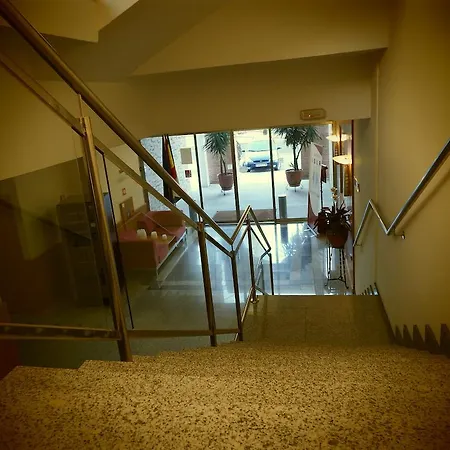 Hotel Isur Llerena-2