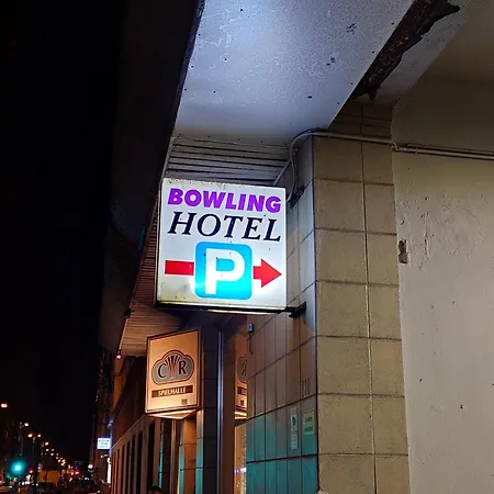 Home Hotel-2