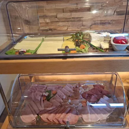 Hotel Bergblick-3