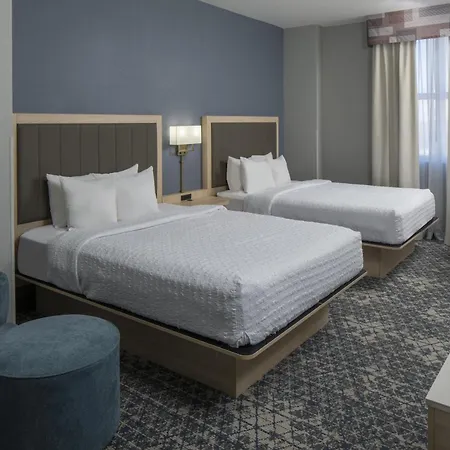 Hampton Inn & Suites Montgomery-Downtown-3
