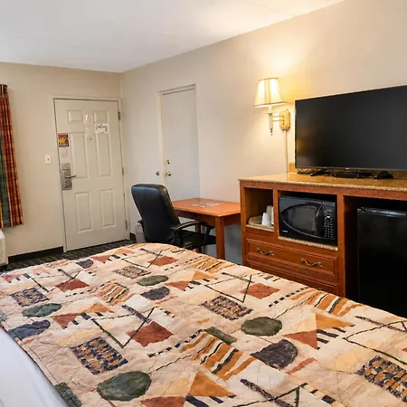 Days Inn By Wyndham Apple Valley Pigeon Forge/Sevierville-2