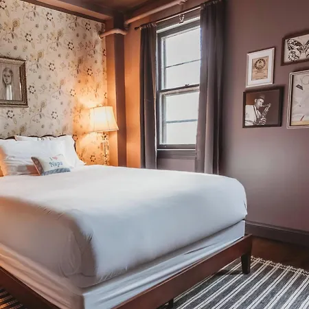 Hideaway Inn Lenox-2