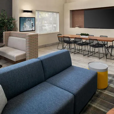 City Express By Marriott Rancho Cucamonga-3