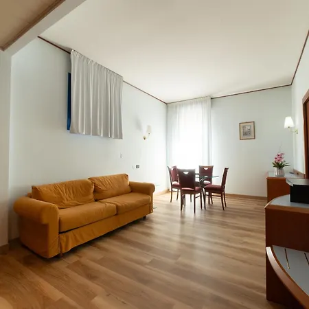 Hotel Persico's-2