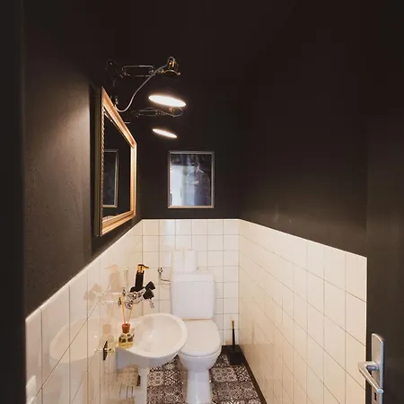 Hotel By Hyve Basel-3