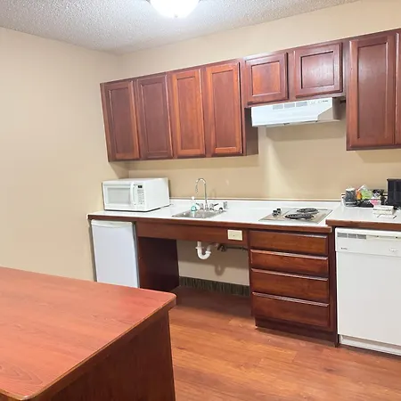 Grandstay Residential Suites Hotel - Eau Claire-2