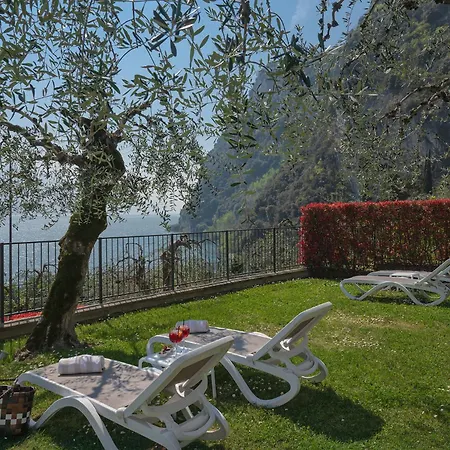 Hotel Atilius - Adults Only-3