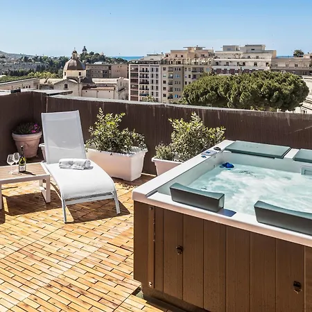 Bluemoon Sardinia Roof Garden Jacuzzi-3
