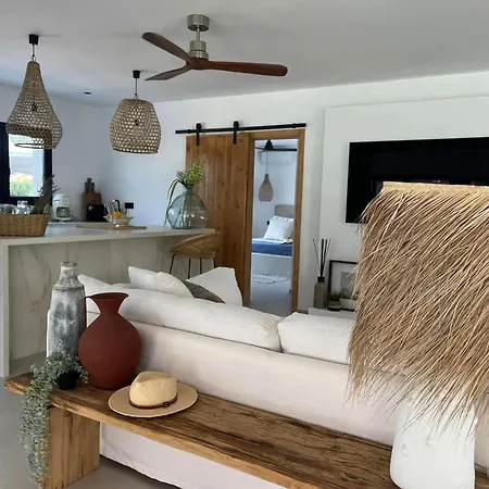 Casanoa Boutique Guest Suites-2