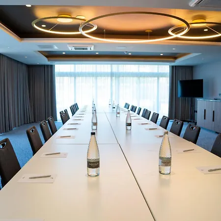 Holiday Inn Nottingham By Ihg-2