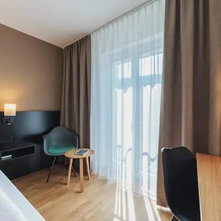 Montfort - das Hotel-2