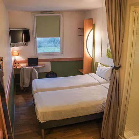 ibis budget Bayeux-2