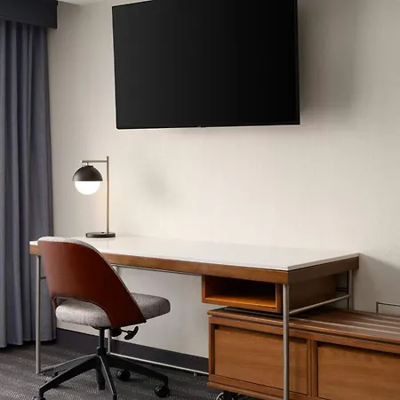 Courtyard By Marriott Atlanta Buford Mall Of Georgia-2