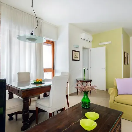 Marbela Apartments & Suites-3