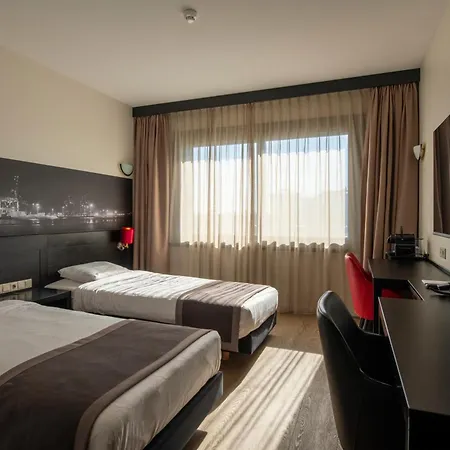Bastion Hotel Vlaardingen-2