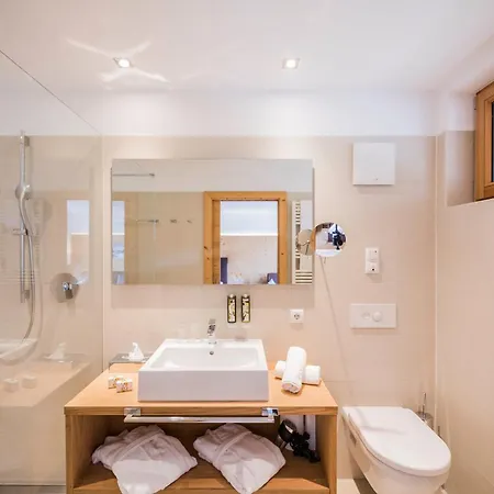 Sporthotel Floralpina-3