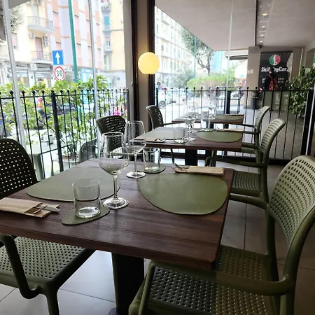 Stelle Hotel The Businest-2