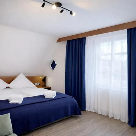 Hotel Reinhardts-2